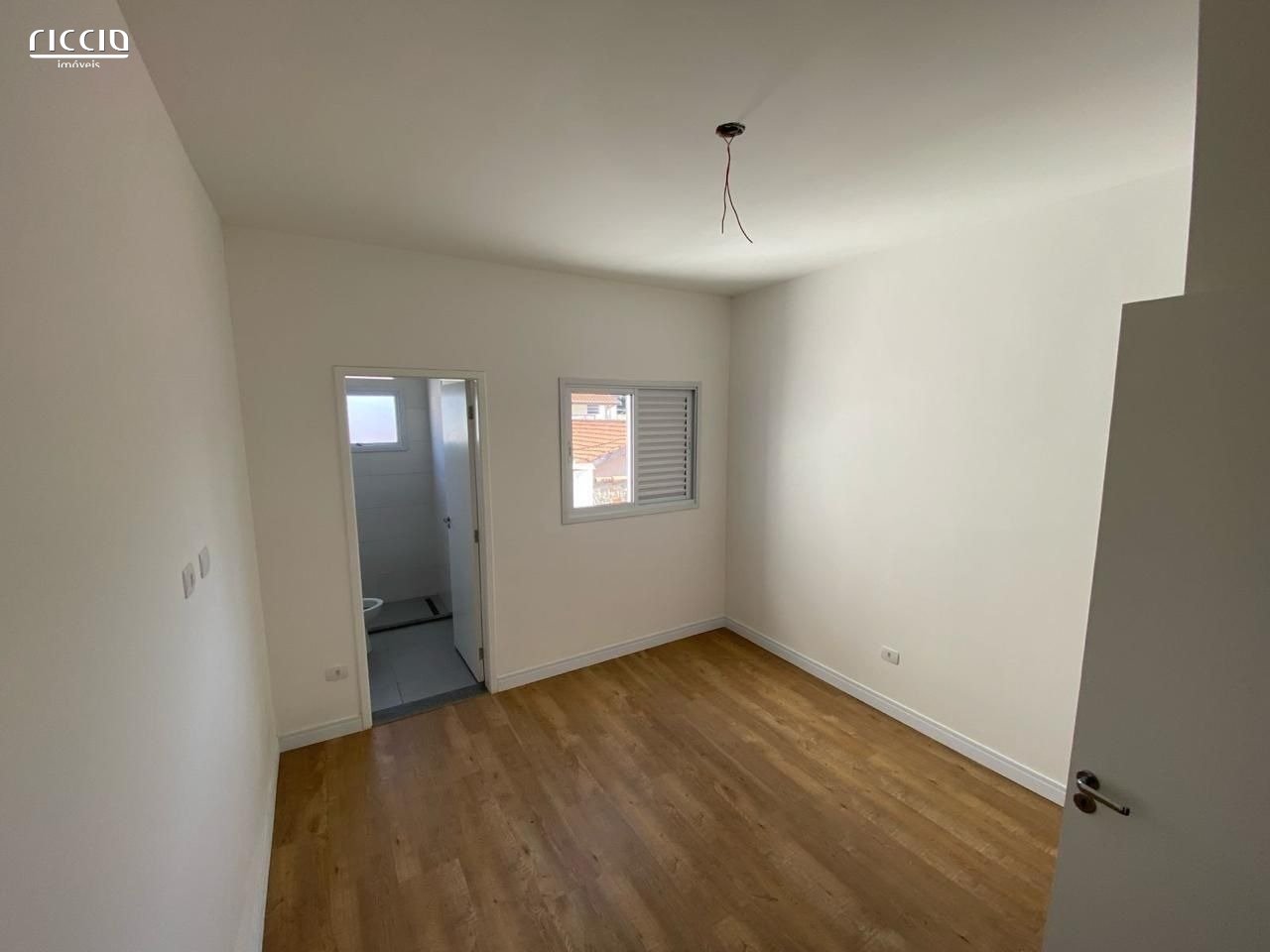 Casa à venda no Jardim das Indústrias — ambiente interno
