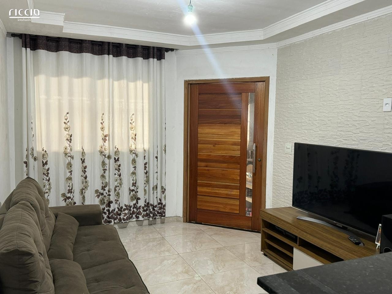 Casa à venda no Jardim Satélite — ambiente interno