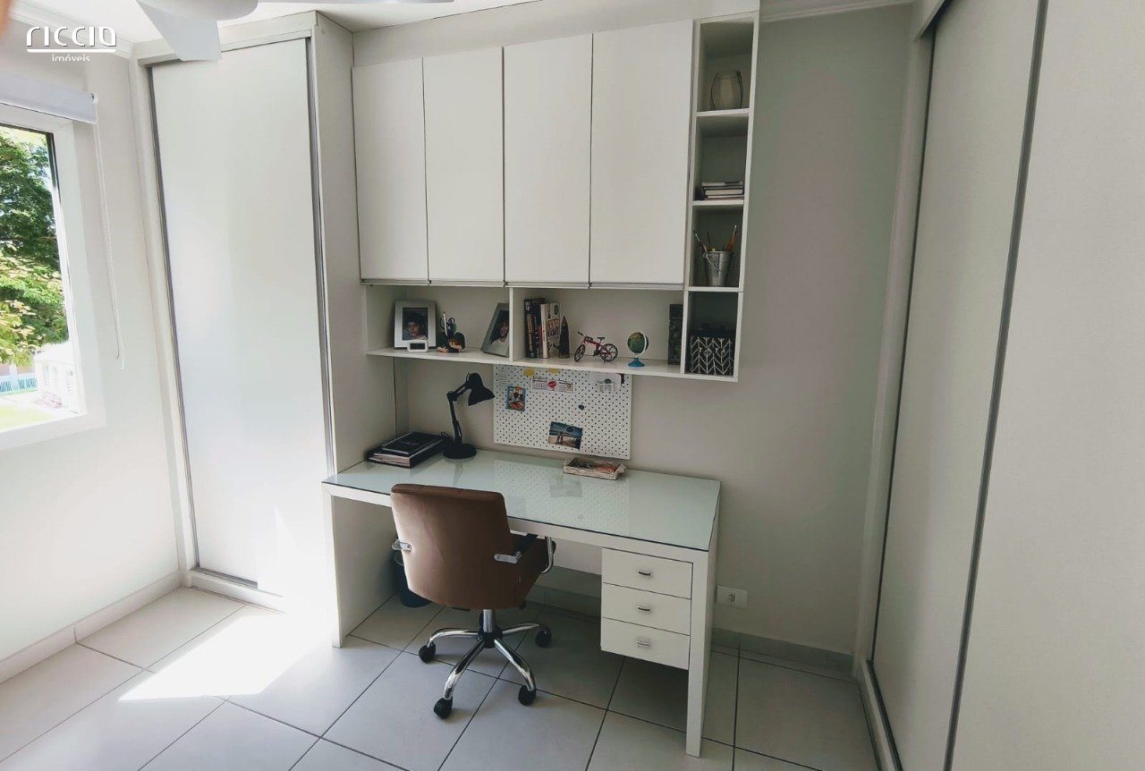 Apartamento à venda no Centro — imagem 7 de 17