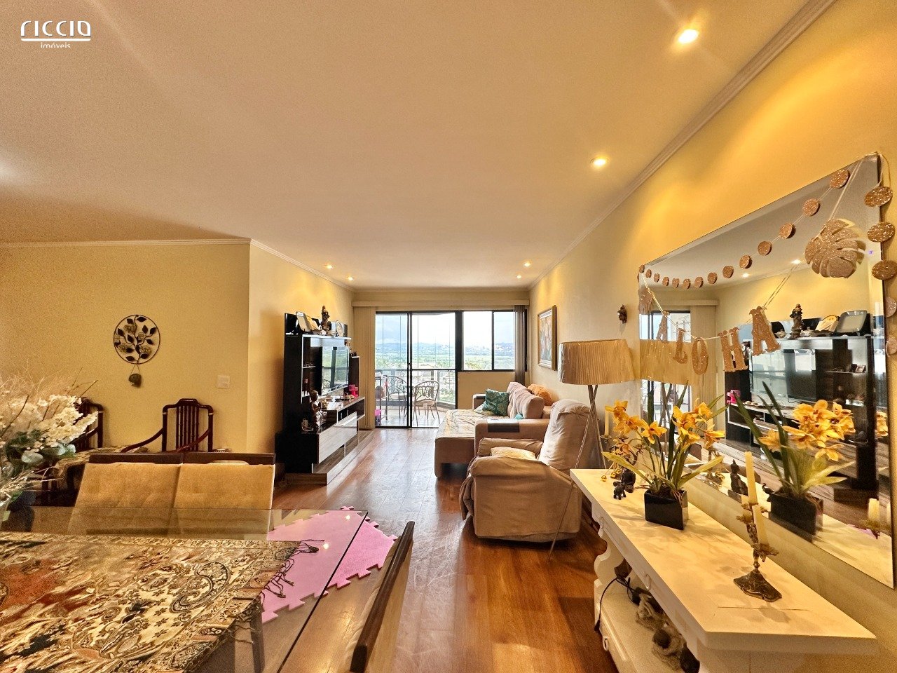 Apartamento à venda no Jardim Aquarius — ambiente interno