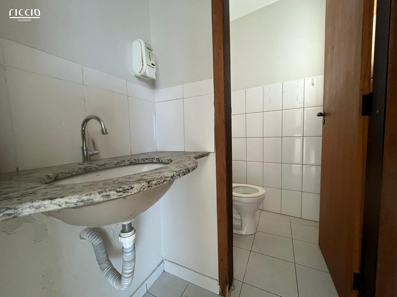 Sala / Conjunto à venda no Jardim Aquarius — detalhe do imóvel