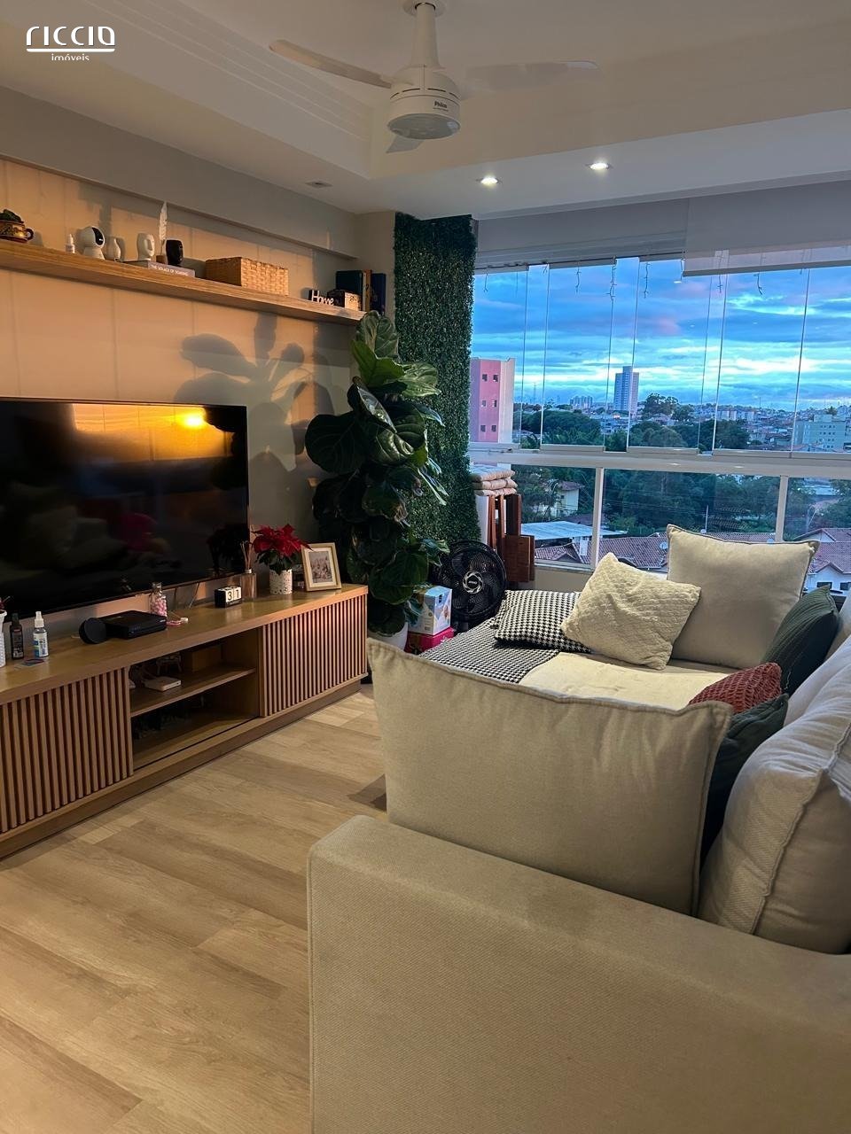 Apartamento à venda no Jardim Califórnia — ambiente interno