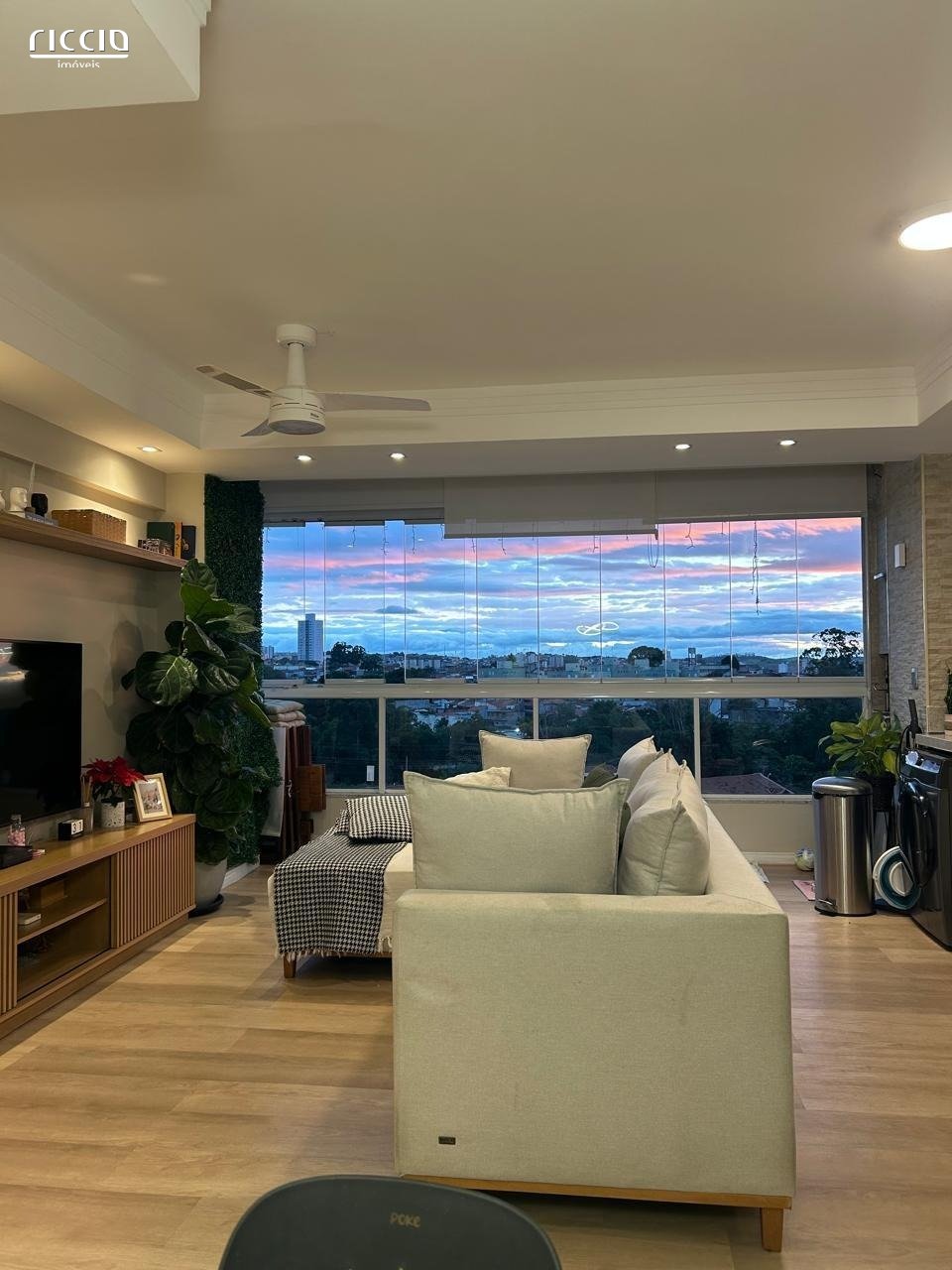 Edificio Verano Home Resort