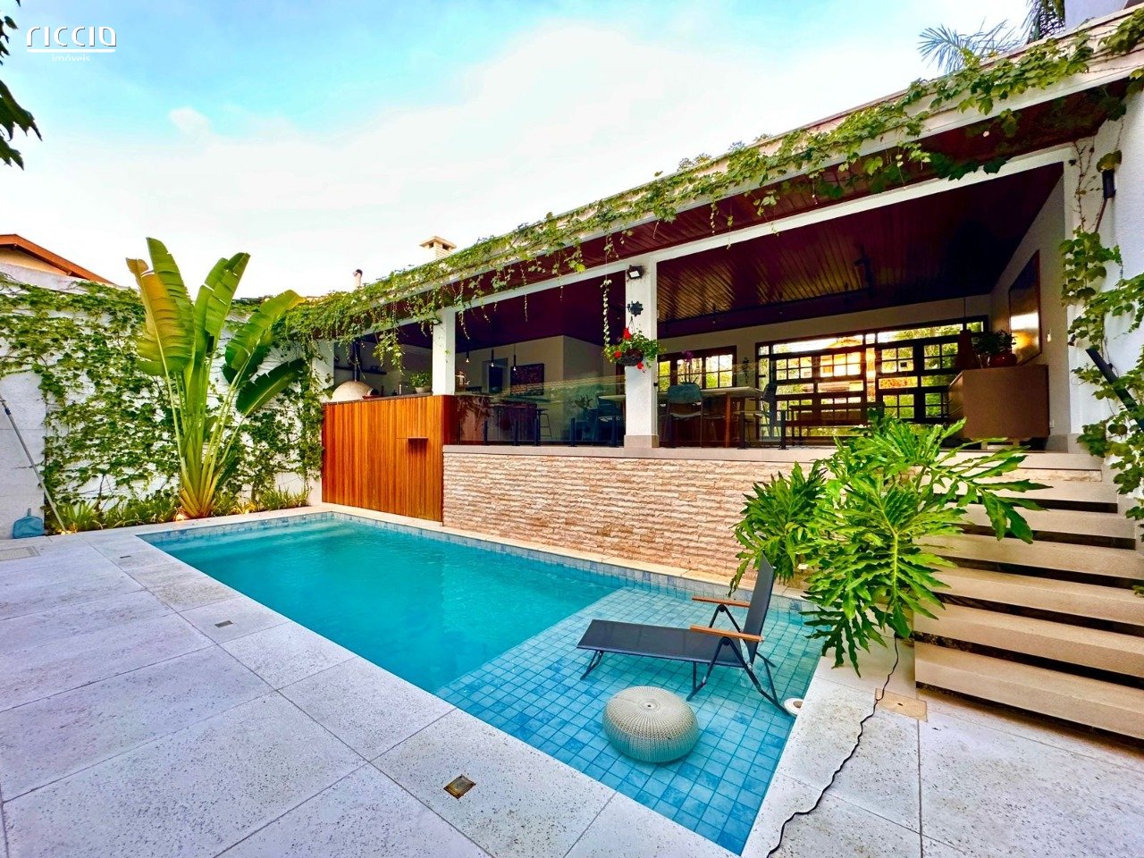 Casa em Condomínio à venda no Jardim das Colinas — imagem 8 de 33