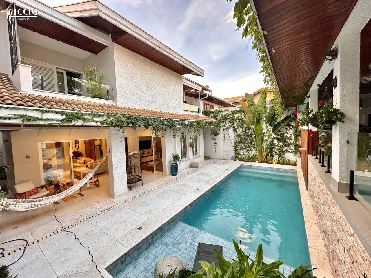 Casa em Condomínio à venda no Jardim das Colinas — imagem 14 de 33