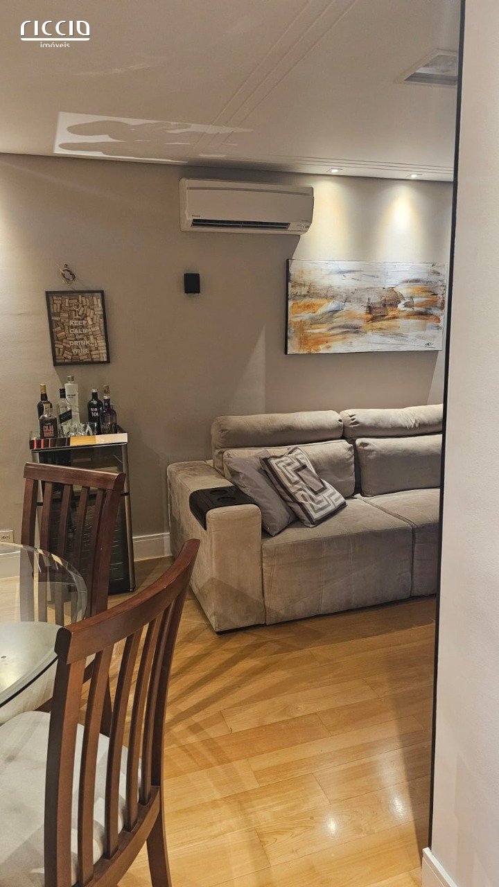 Apartamento à venda no Jardim Apolo — detalhe do imóvel