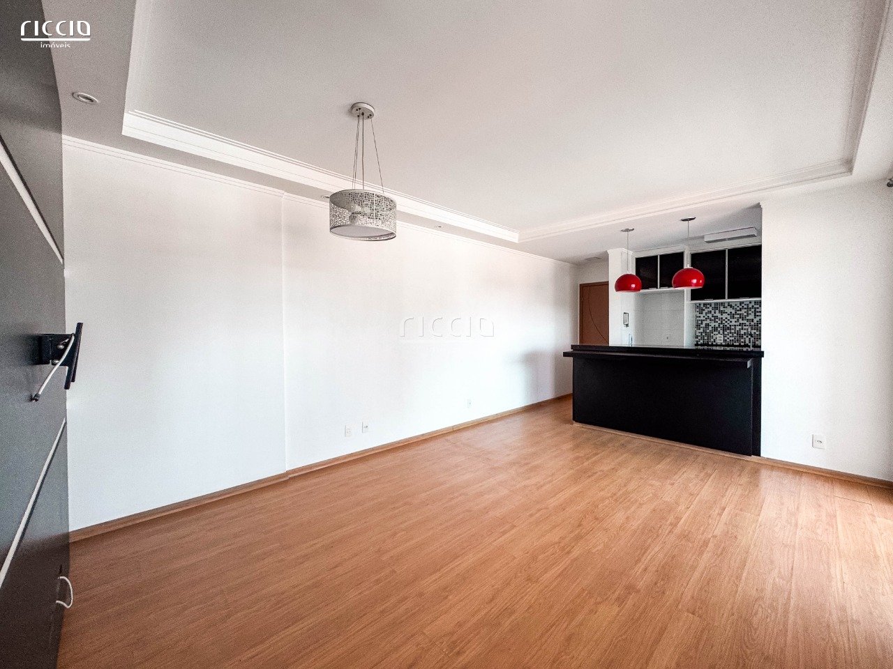 Apartamento à venda no Parque Industrial — detalhe do imóvel