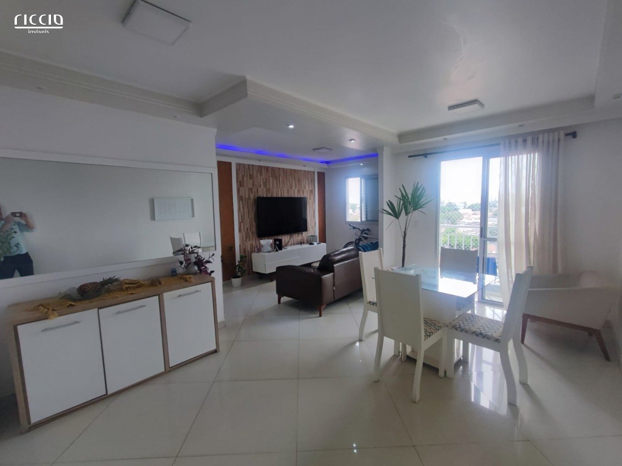 Apartamento no Edifício La Vie - Monte Castelo com 72m, 2 dormitórios, 1 suíte, Andar Alto