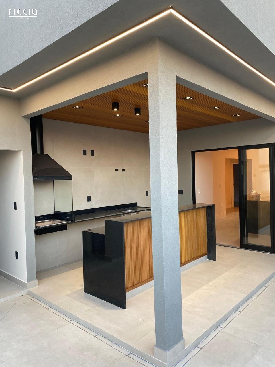 Casa em Condomínio à venda no Residencial Colinas — detalhe do imóvel