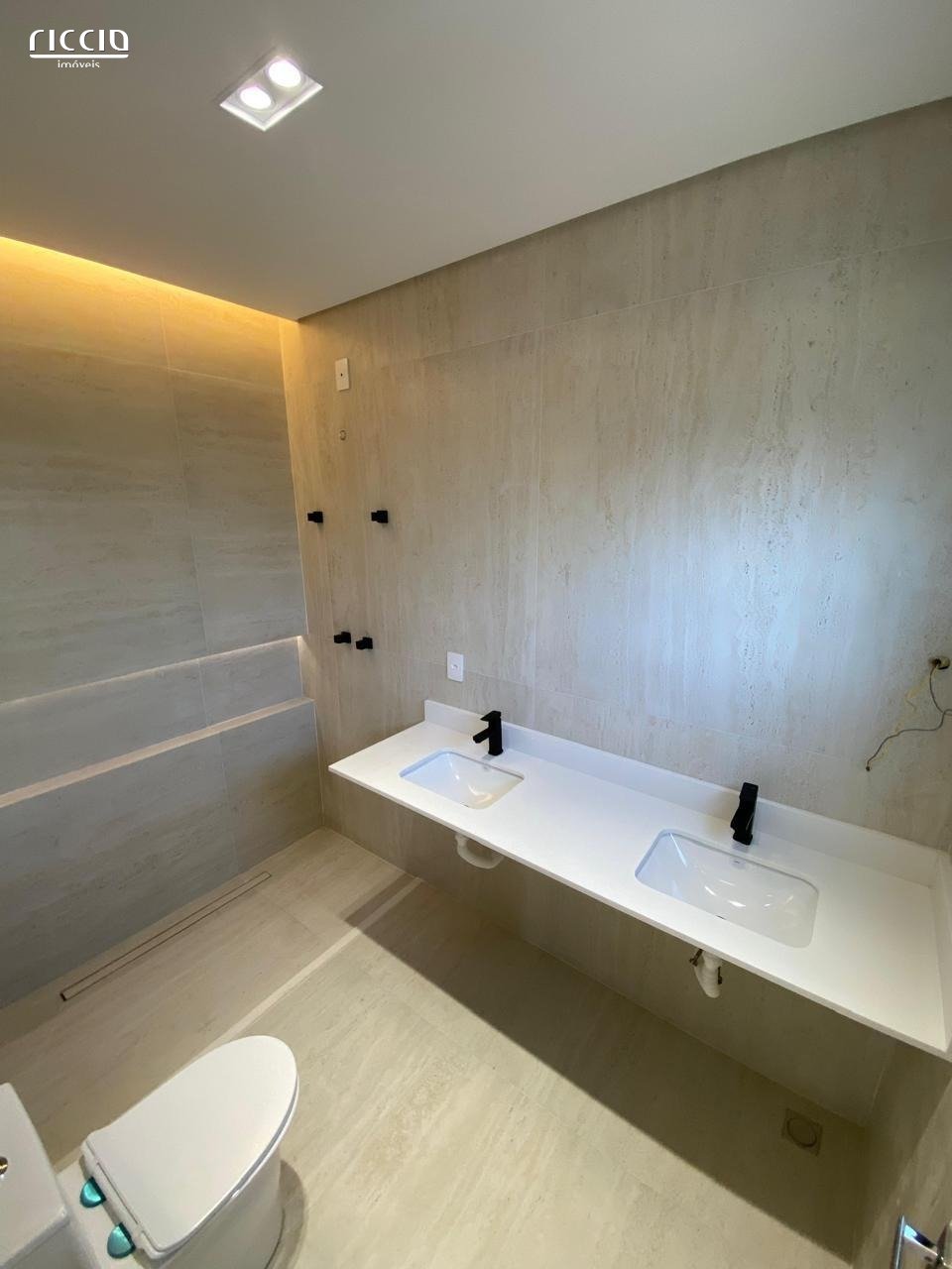 Casa em Condomínio à venda no Residencial Colinas — imagem 15 de 19