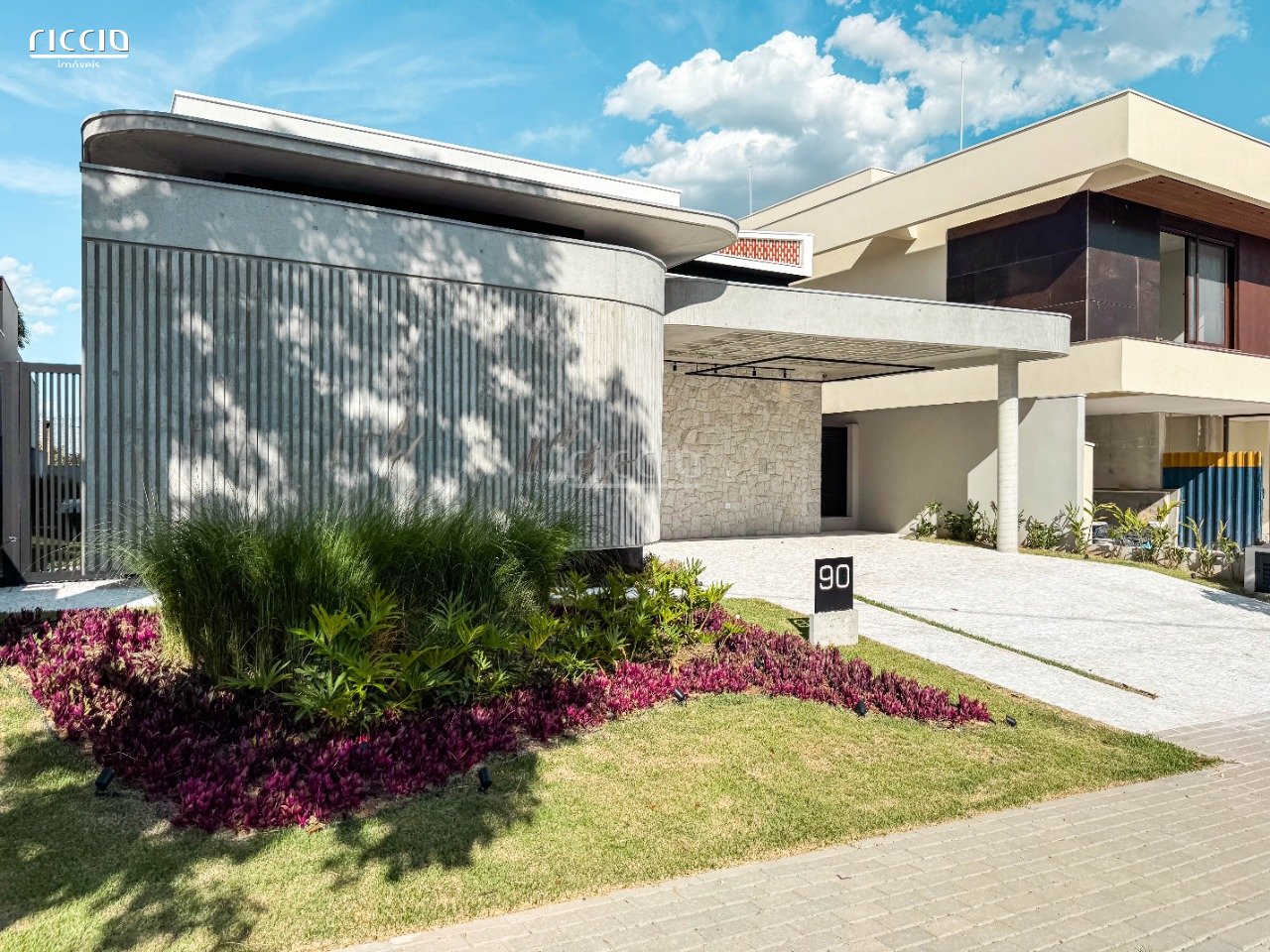 Casa em Condomínio à venda no Urbanova — ambiente interno