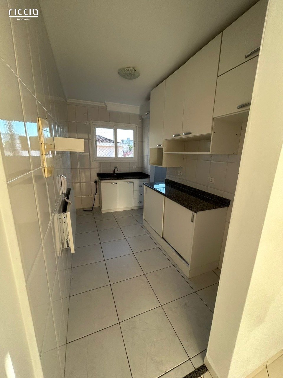 Apartamento à venda no Parque Industrial — ambiente interno