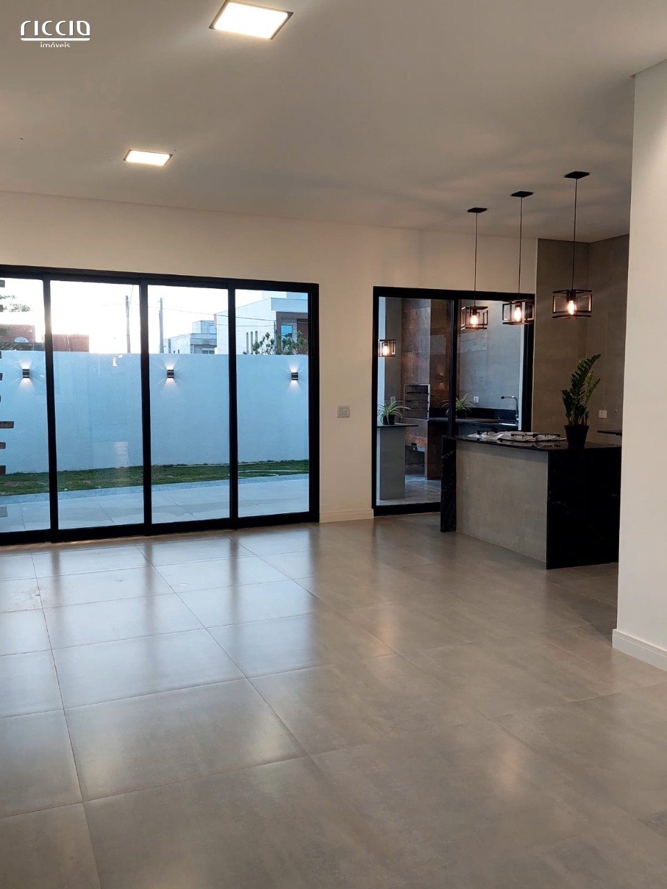 Casa em Condomínio à venda no Eugenio de Melo — imagem 9 de 39