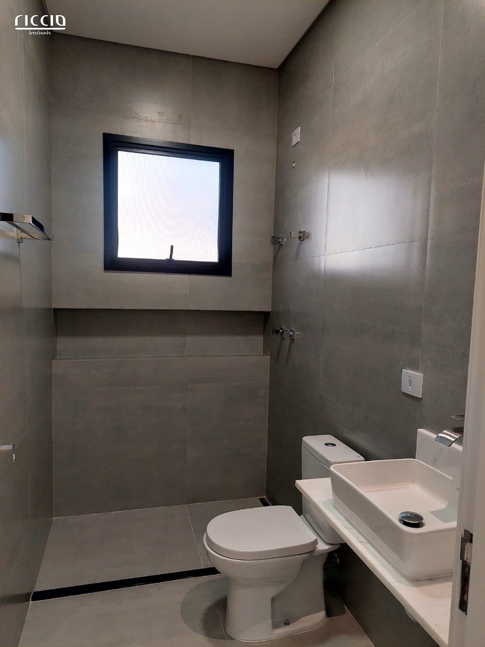 Casa em Condomínio à venda no Eugenio de Melo — imagem 26 de 39
