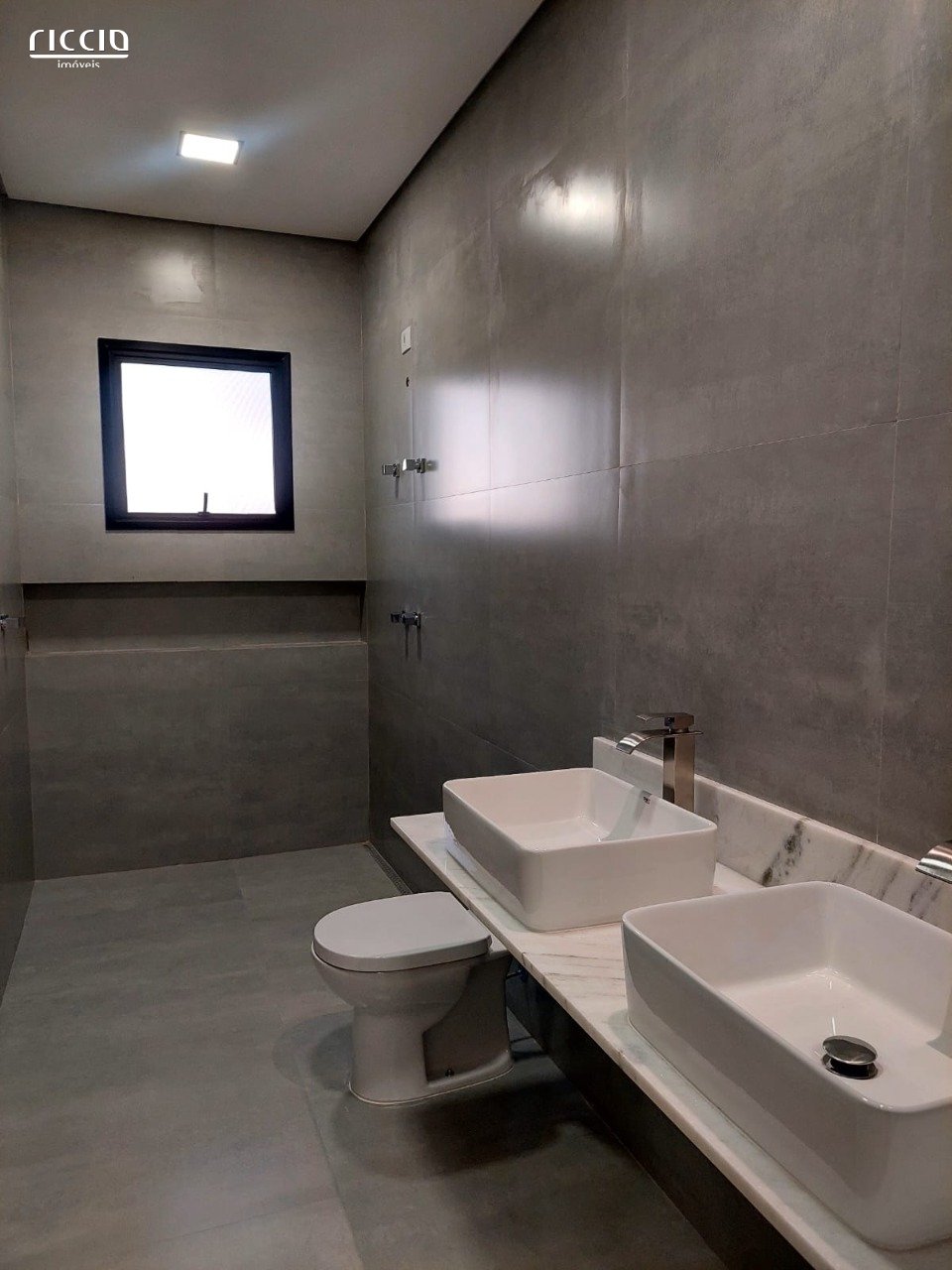 Casa em Condomínio à venda no Eugenio de Melo — imagem 27 de 39