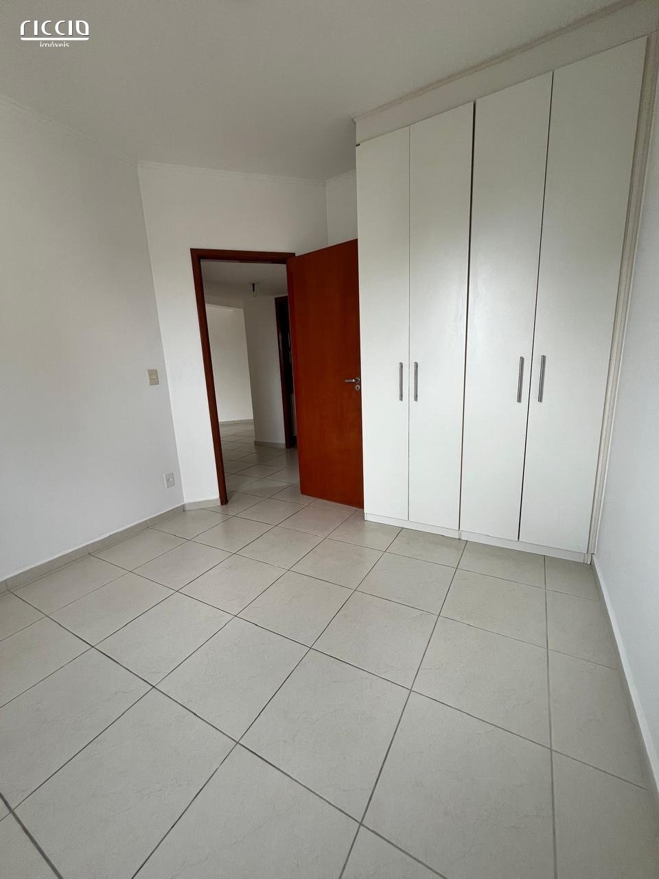 Apartamento à venda no Jardim Apolo II — imagem 6 de 12
