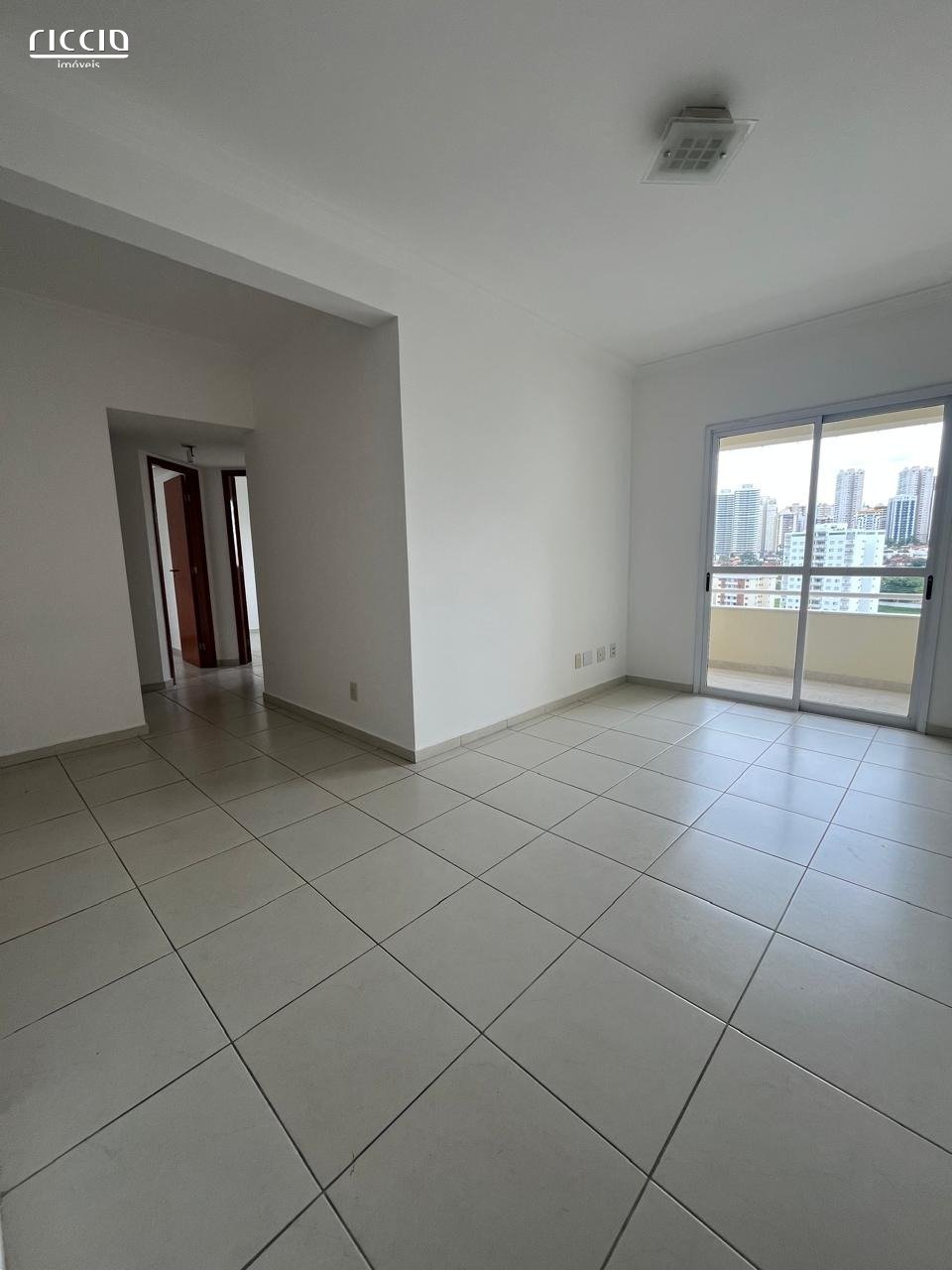 Apartamento à venda no Jardim Apolo II — detalhe do imóvel