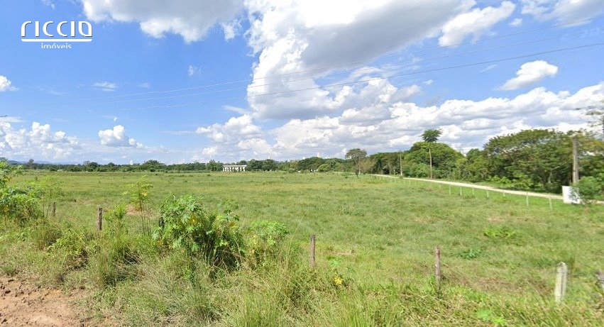 Área em Zona de Proteção Ambiental ZPA1 à Venda em São José dos Campos - R$ 100/m²