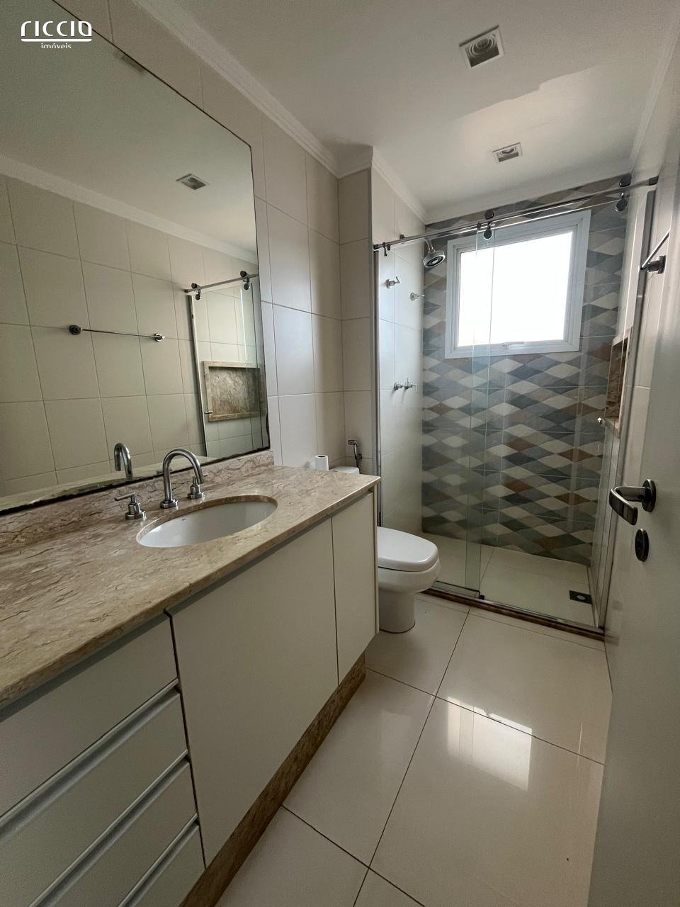 Apartamento à venda no Jardim das Colinas — imagem 6 de 12