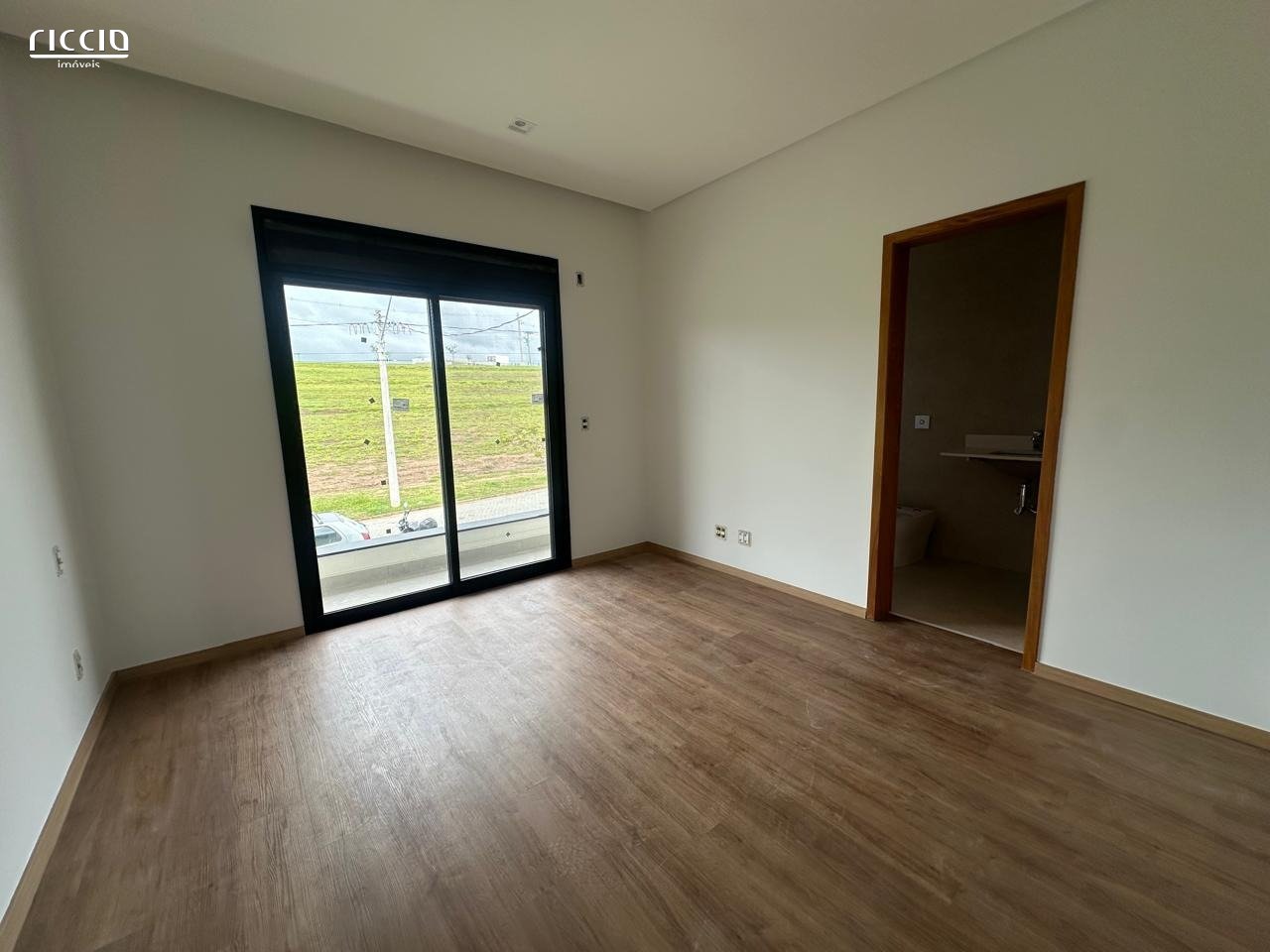Casa em Condomínio à venda no Urbanova — imagem 5 de 9