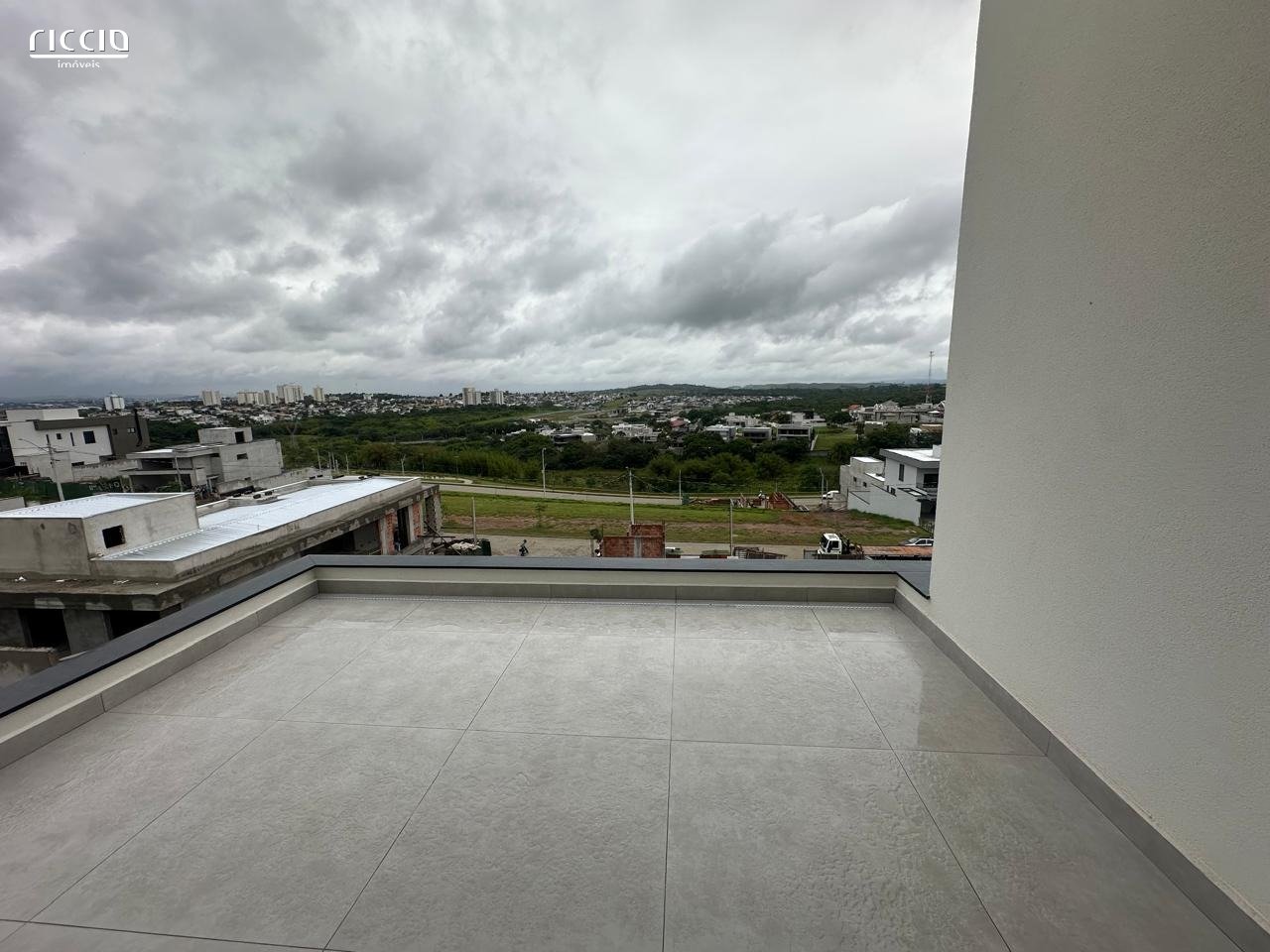 Casa em Condomínio à venda no Urbanova — ambiente interno
