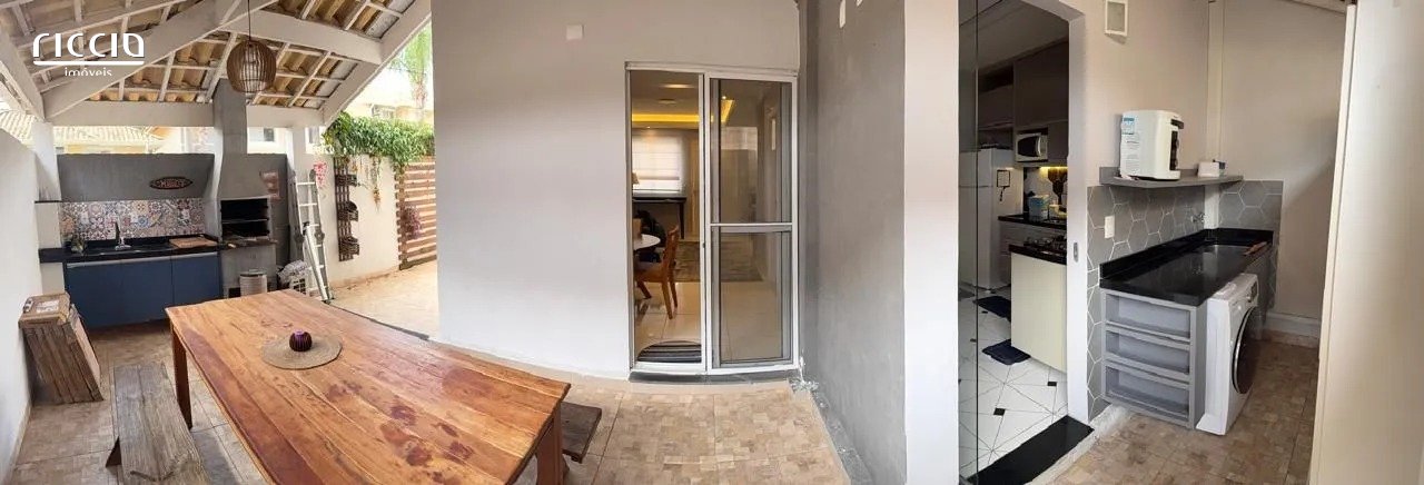 Casa em Condomínio à venda no Urbanova — ambiente interno
