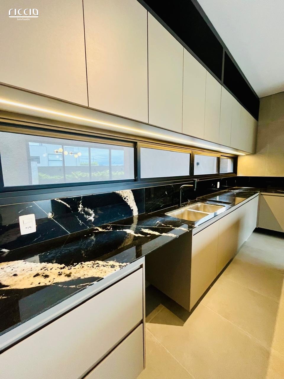 Casa em Condomínio à venda no Urbanova — imagem 10 de 33