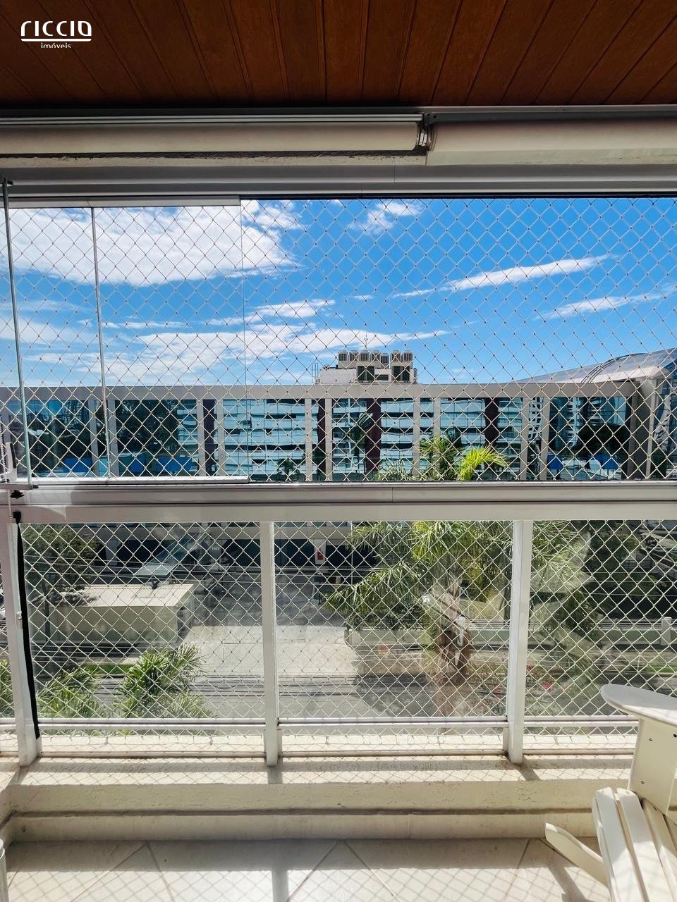 Apartamento à venda no Jardim Aquarius — ambiente interno