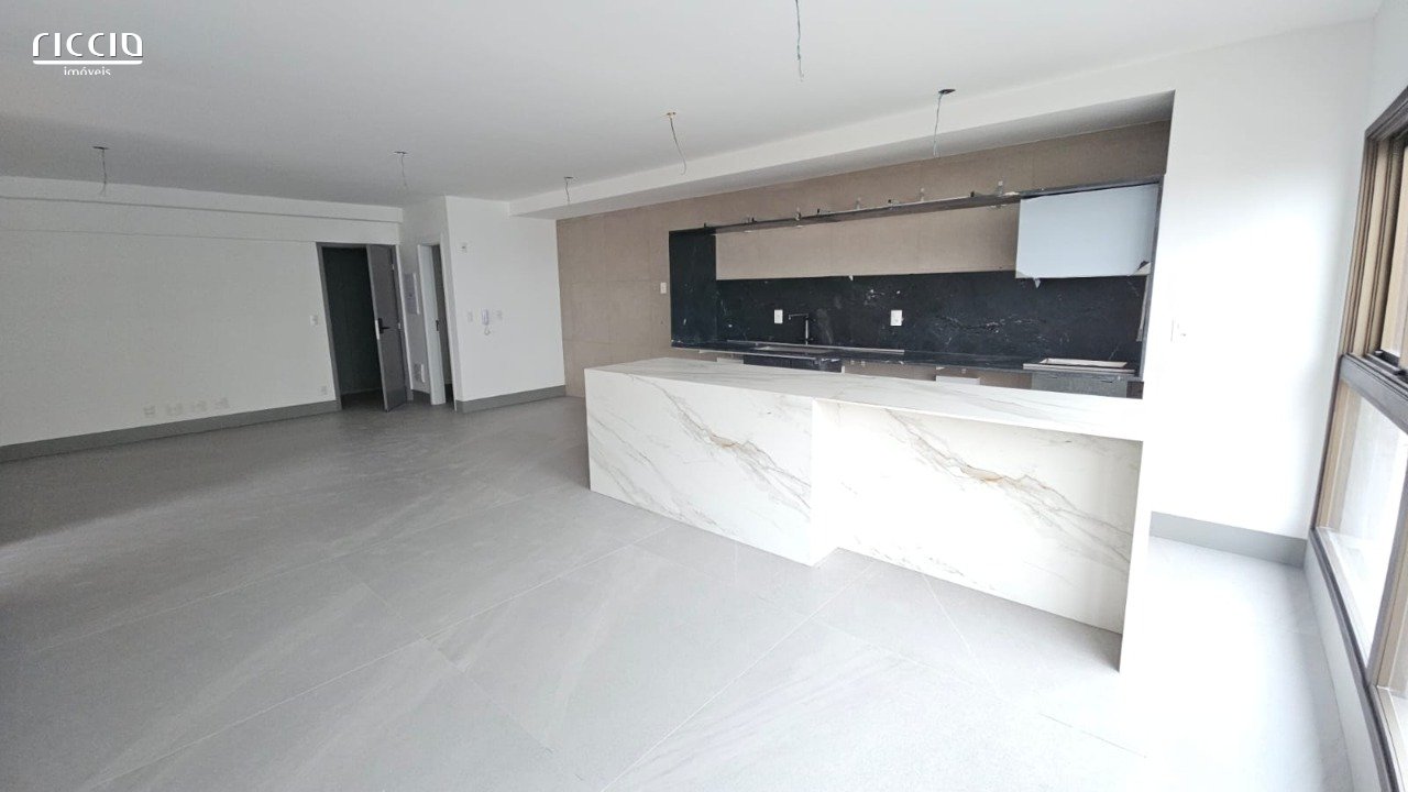 Apartamento à venda no Jardim Aquarius — ambiente interno