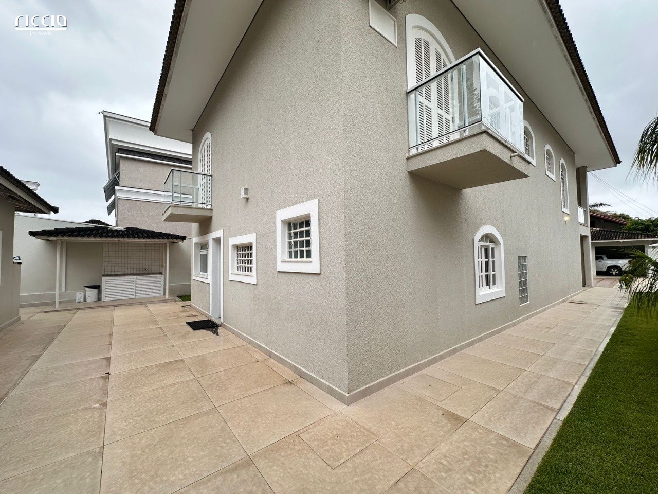 Casa em Condomínio à venda no Jardim das Colinas — imagem 19 de 36