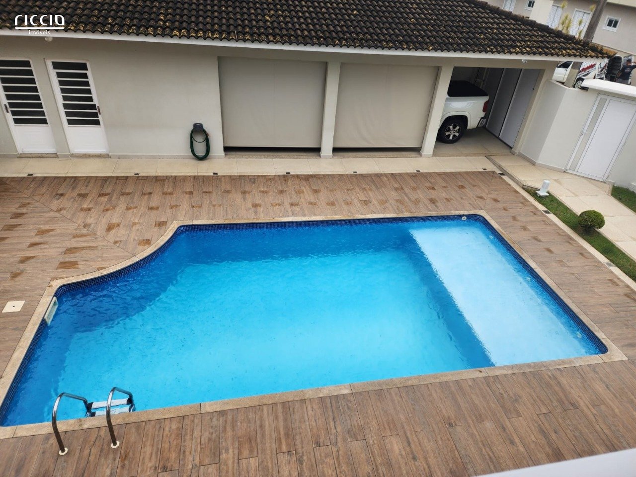 Casa em Condomínio à venda no Jardim das Colinas — imagem 5 de 36
