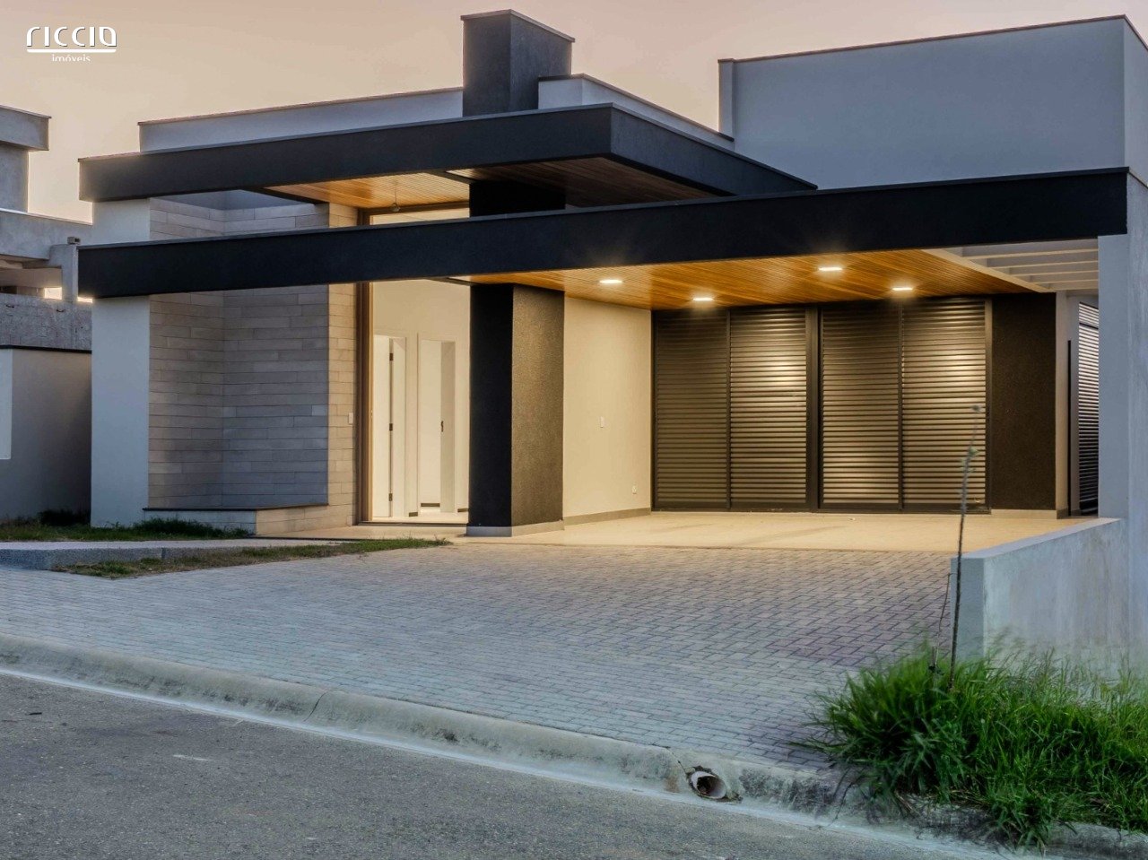 Casa em Condomínio à venda no Residencial Colinas — detalhe do imóvel
