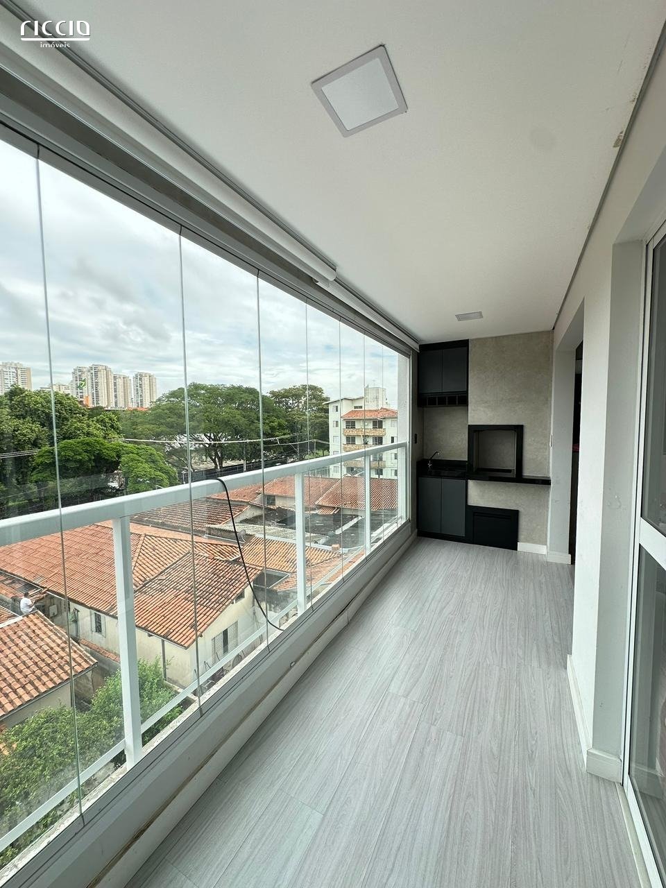 Apartamento à venda no Parque Industrial — ambiente interno
