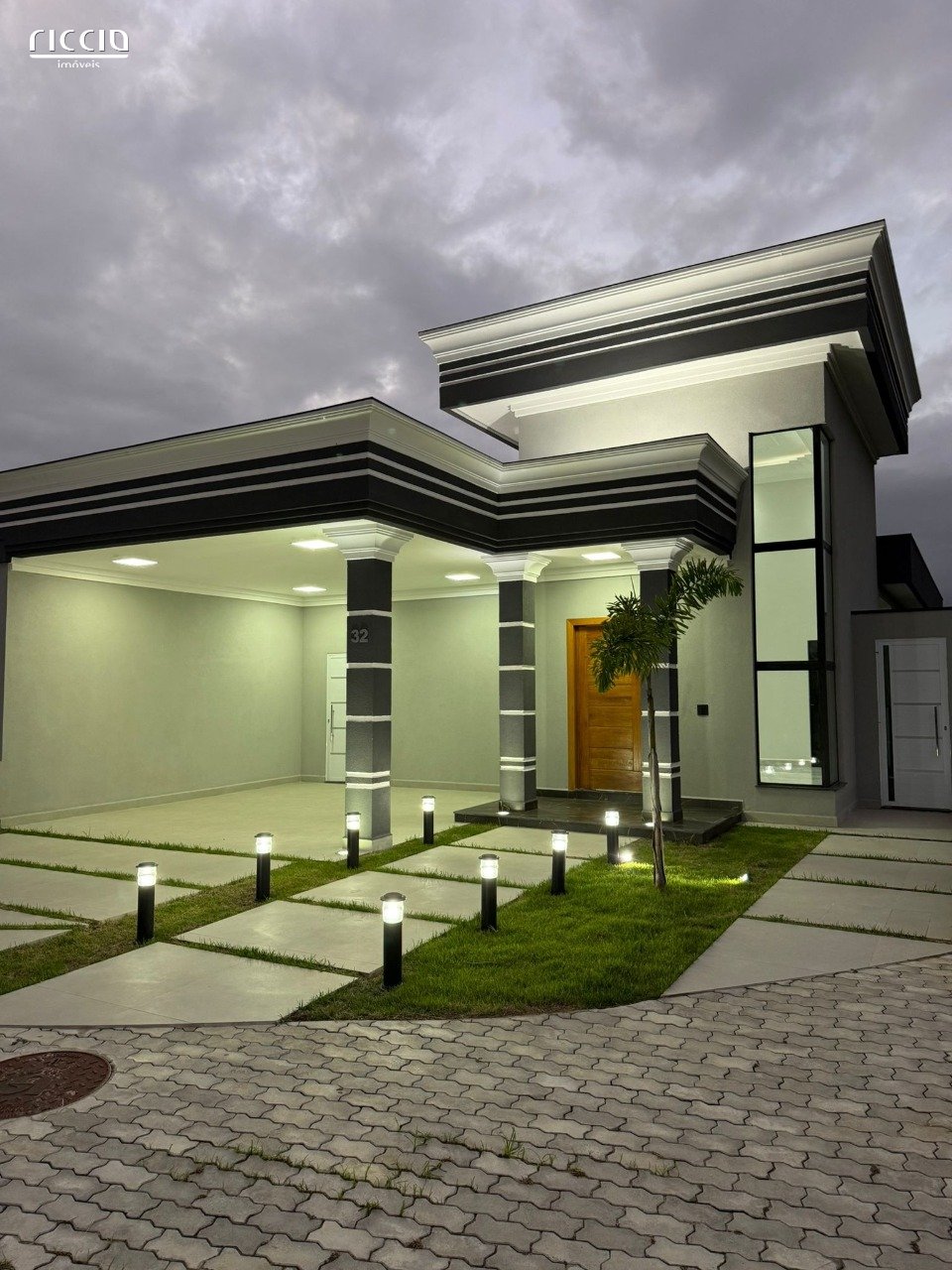 Casa em Condomínio à venda no Reserva do Vale — ambiente interno