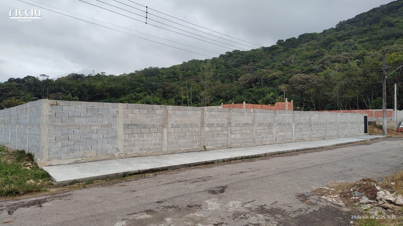 Terreno à venda no Massaguaçu — detalhe do imóvel