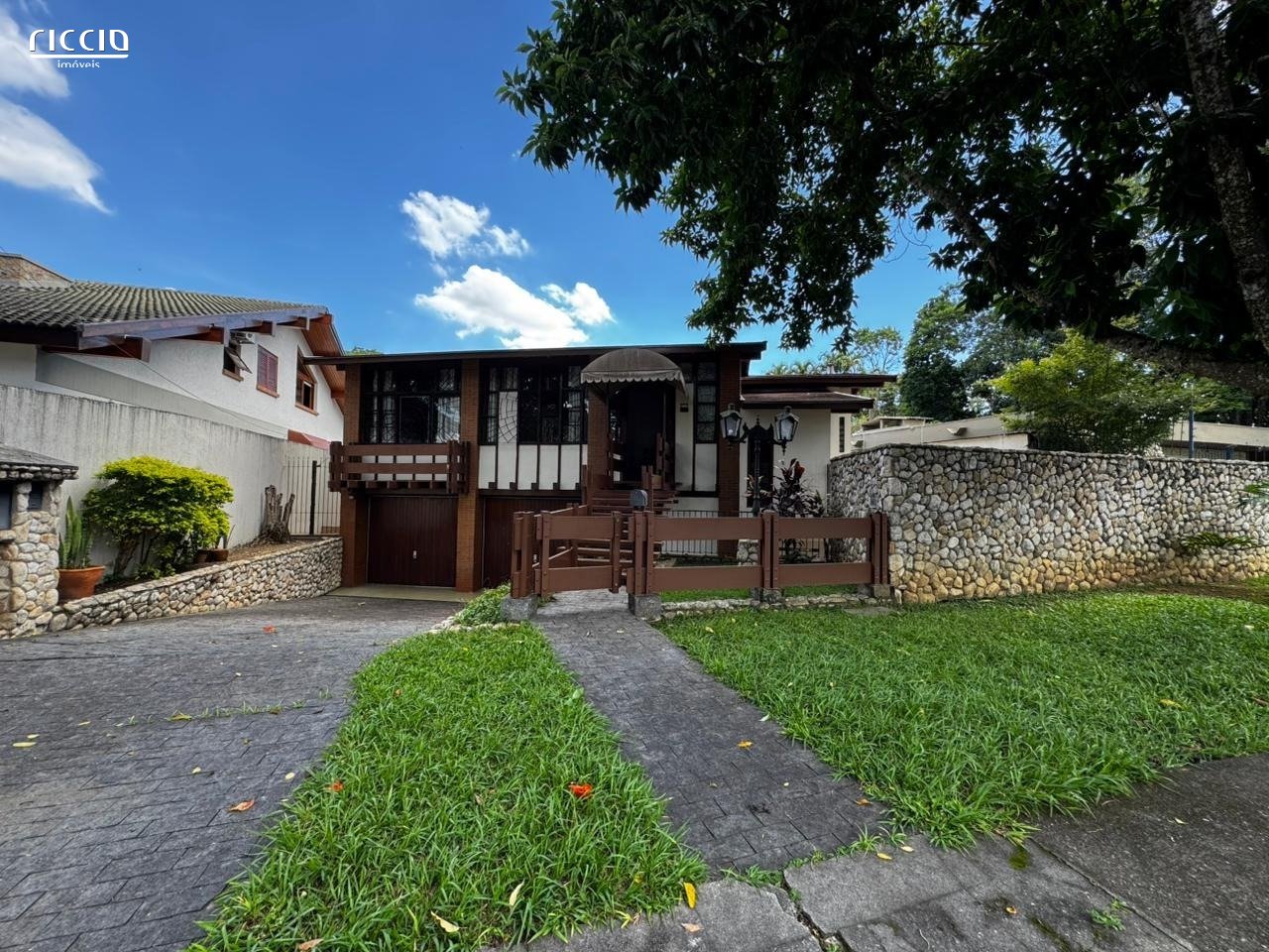Casa em Condomínio à venda no Jardim Apolo — imagem 4 de 5