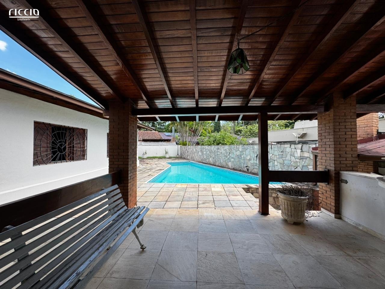 Casa em Condomínio à venda no Jardim Apolo — detalhe do imóvel
