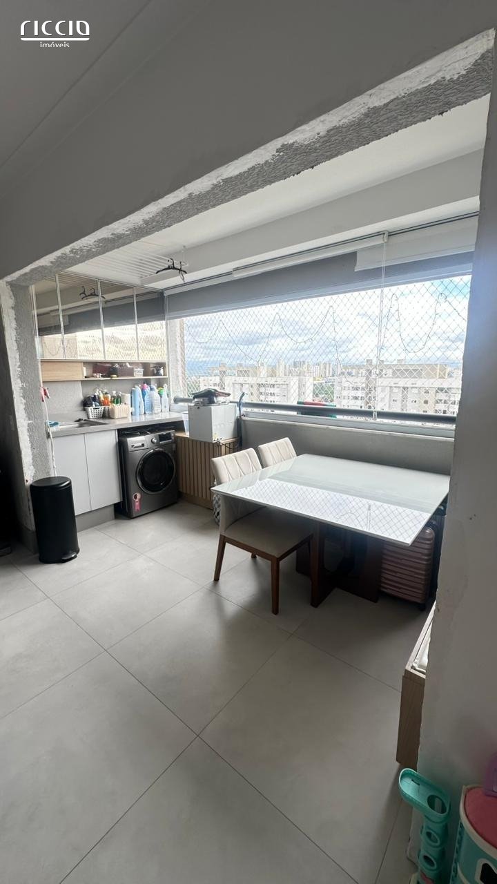 Apartamento à venda no Parque Industrial — ambiente interno