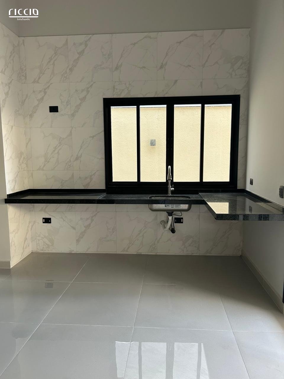 Casa em Condomínio à venda no Jardim Residencial Golden Park — imagem 4 de 24