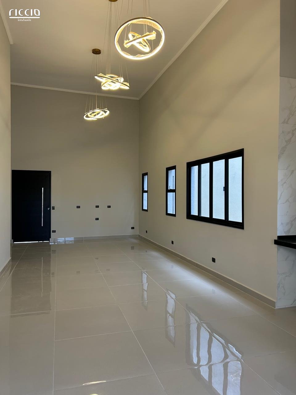 Casa em Condomínio à venda no Jardim Residencial Golden Park — detalhe do imóvel