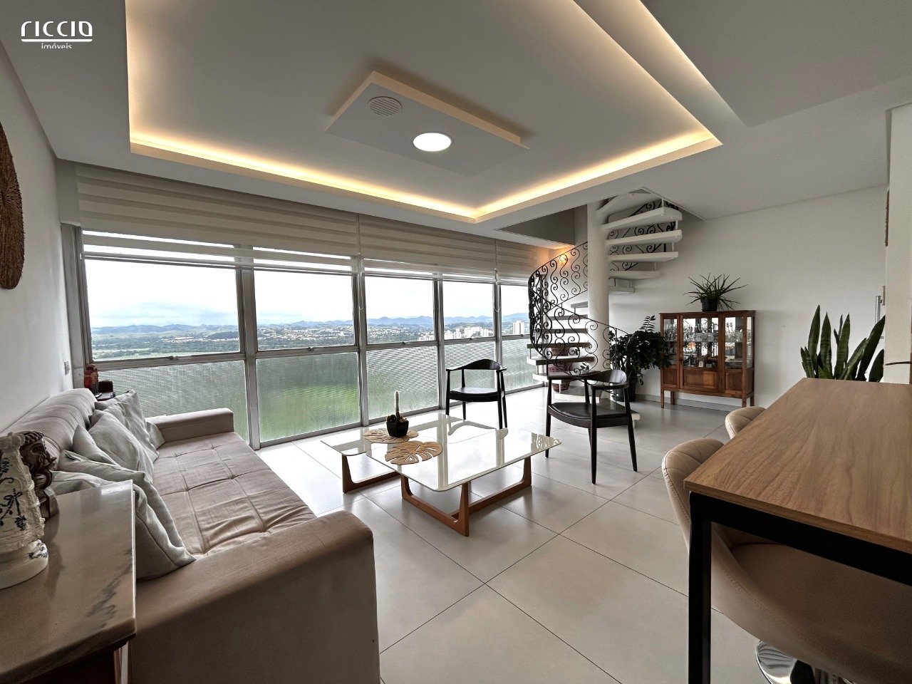 Cobertura Duplex à Venda - Centro, São José dos Campos 194 m² ? 3 dormitórios ? 1 suíte ? 2 vagas ? Espaço gourmet