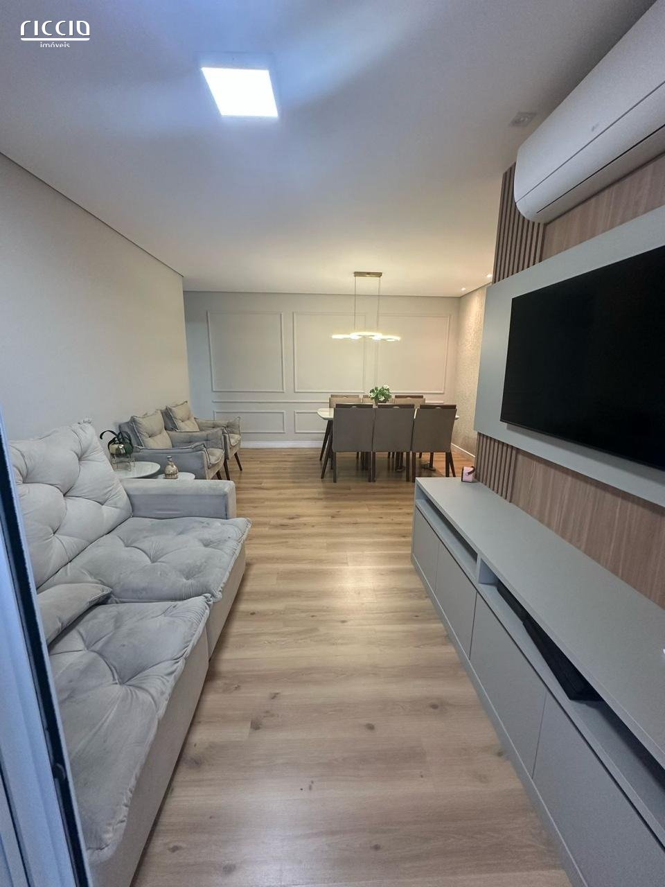 Apartamento à venda no Parque Industrial — ambiente interno