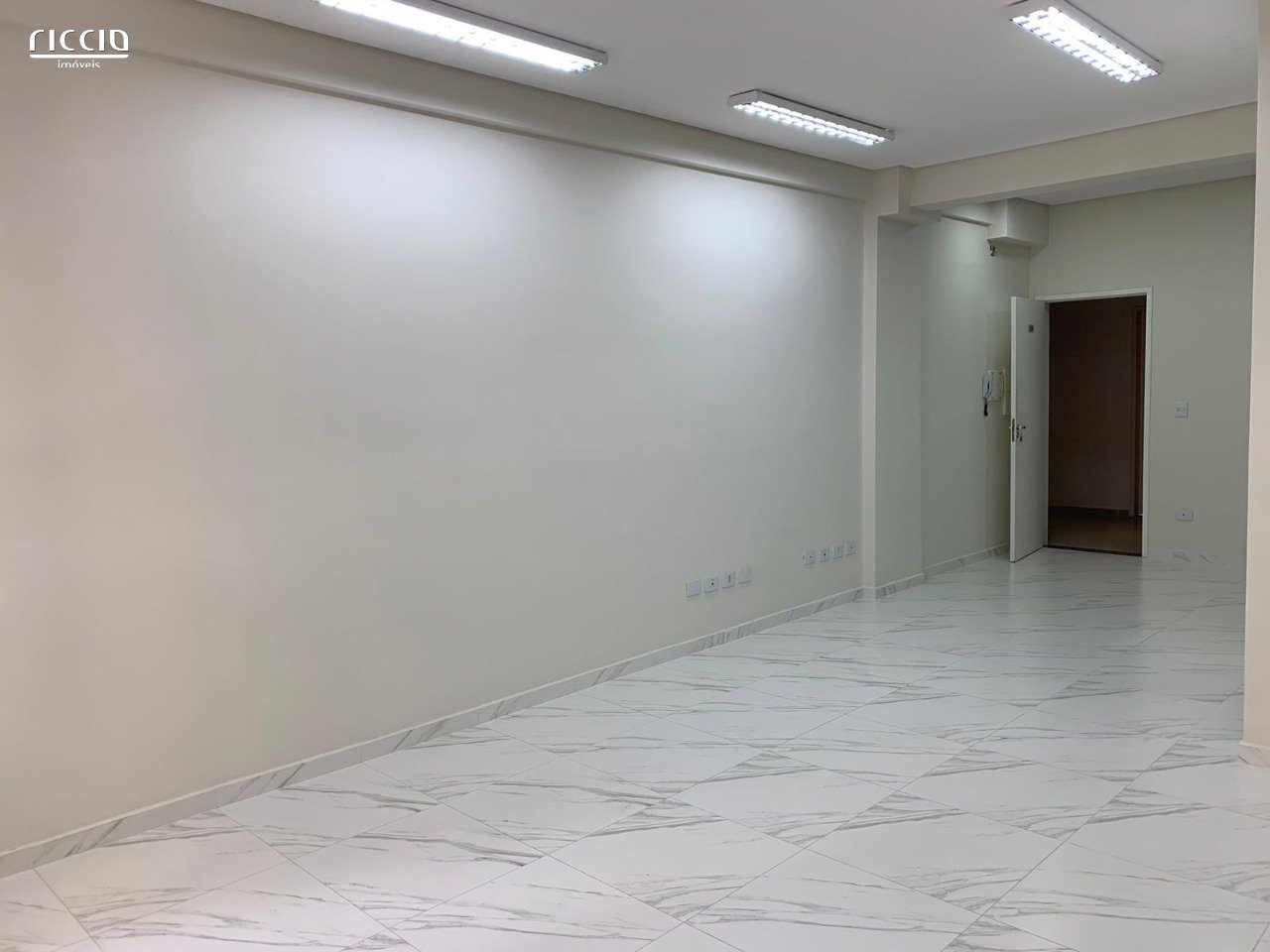 Sala / Conjunto à venda no Jardim Aquarius — detalhe do imóvel
