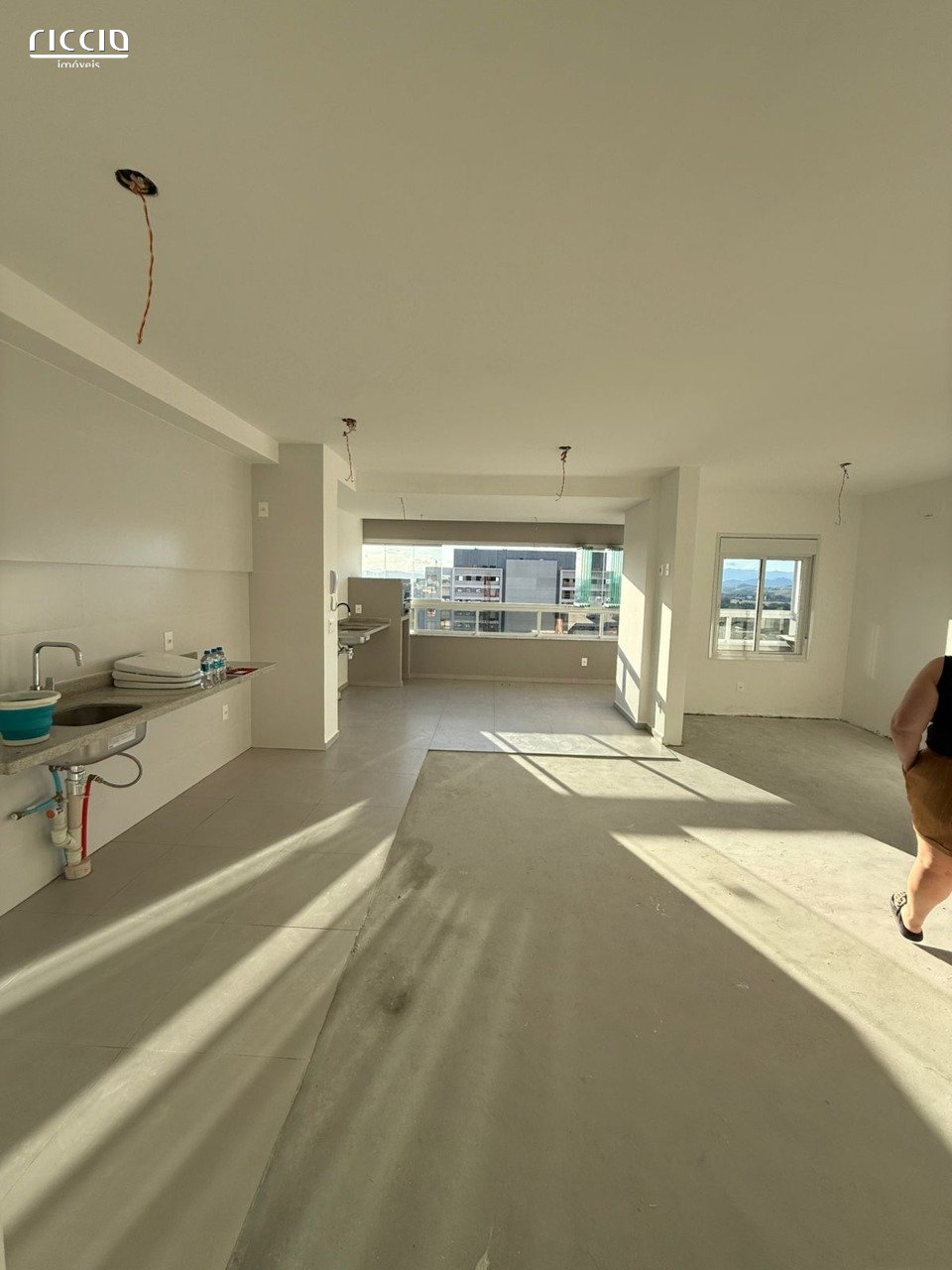 Apartamento à venda no Jardim das Colinas — ambiente interno