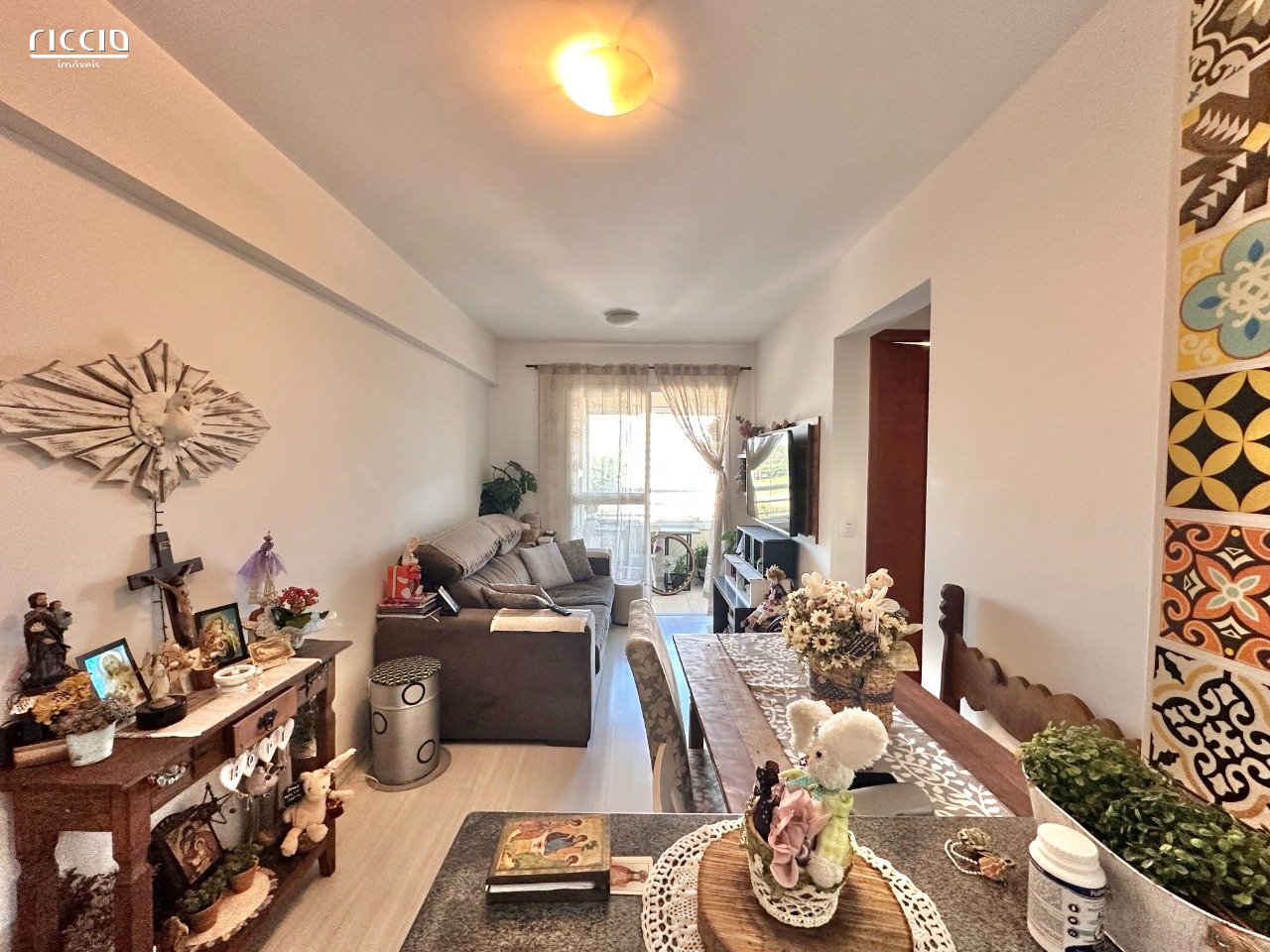 Apartamento à venda no Jardim Ismênia — ambiente interno