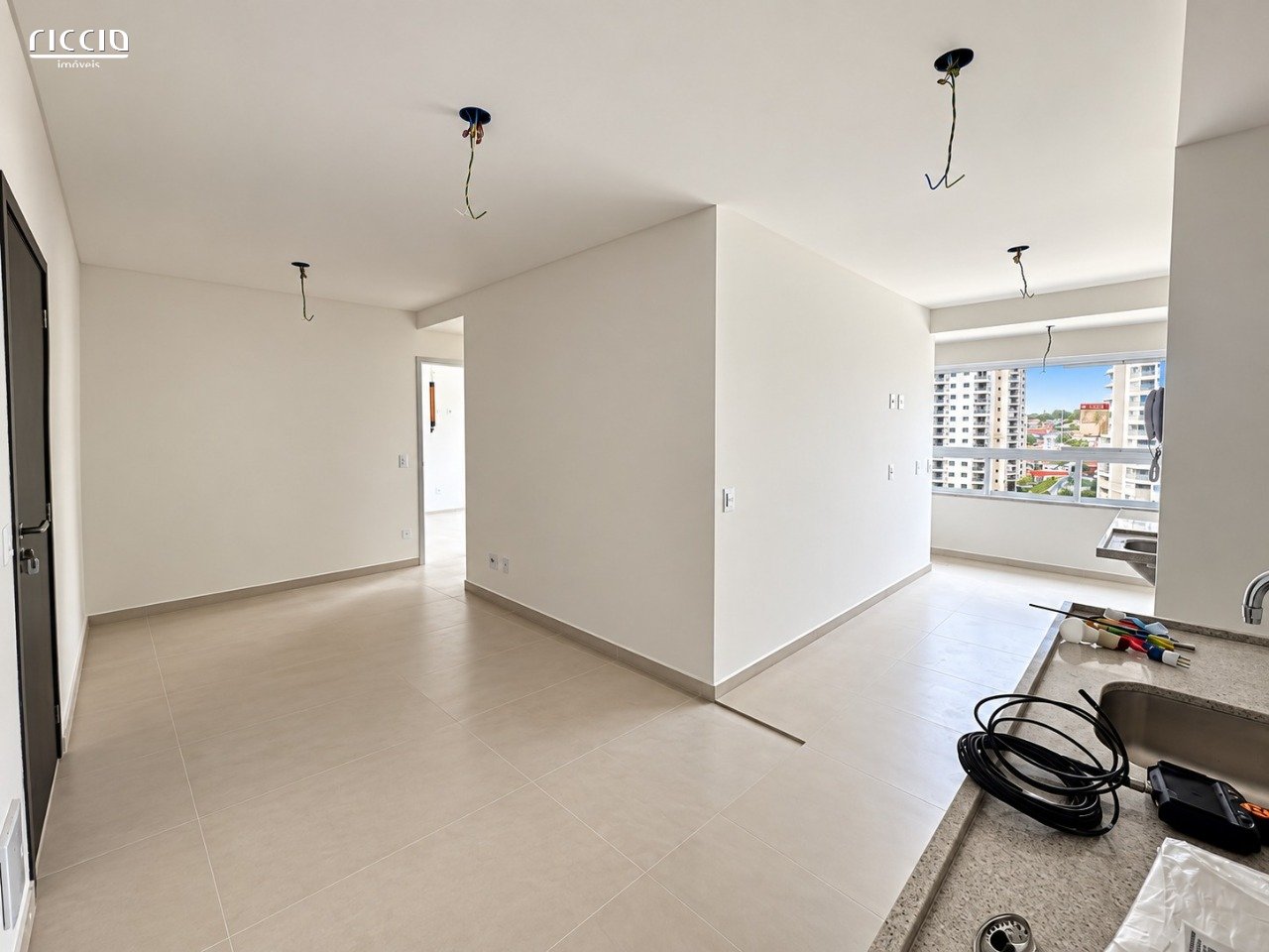 Apartamento à venda no Jardim Das Colinas — imagem 9 de 14
