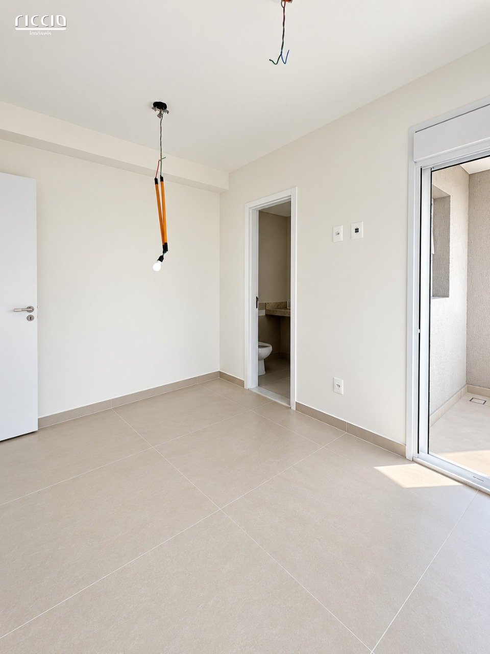 Apartamento à venda no Jardim Das Colinas — imagem 5 de 14