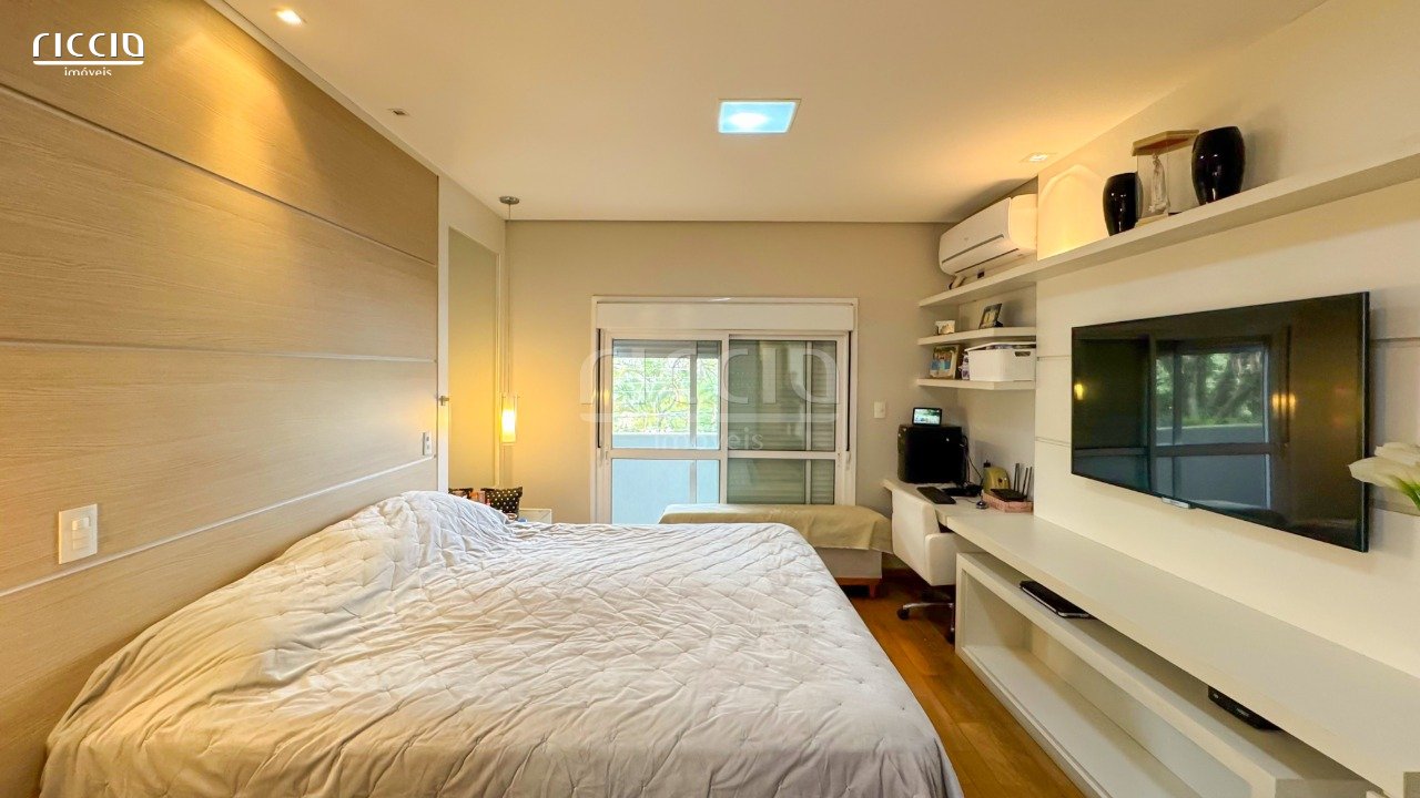 Casa em Condomínio à venda no Jardim das Colinas — imagem 32 de 43
