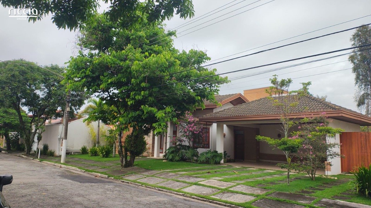 Casa em Condomínio à venda no Jardim das Colinas — detalhe do imóvel