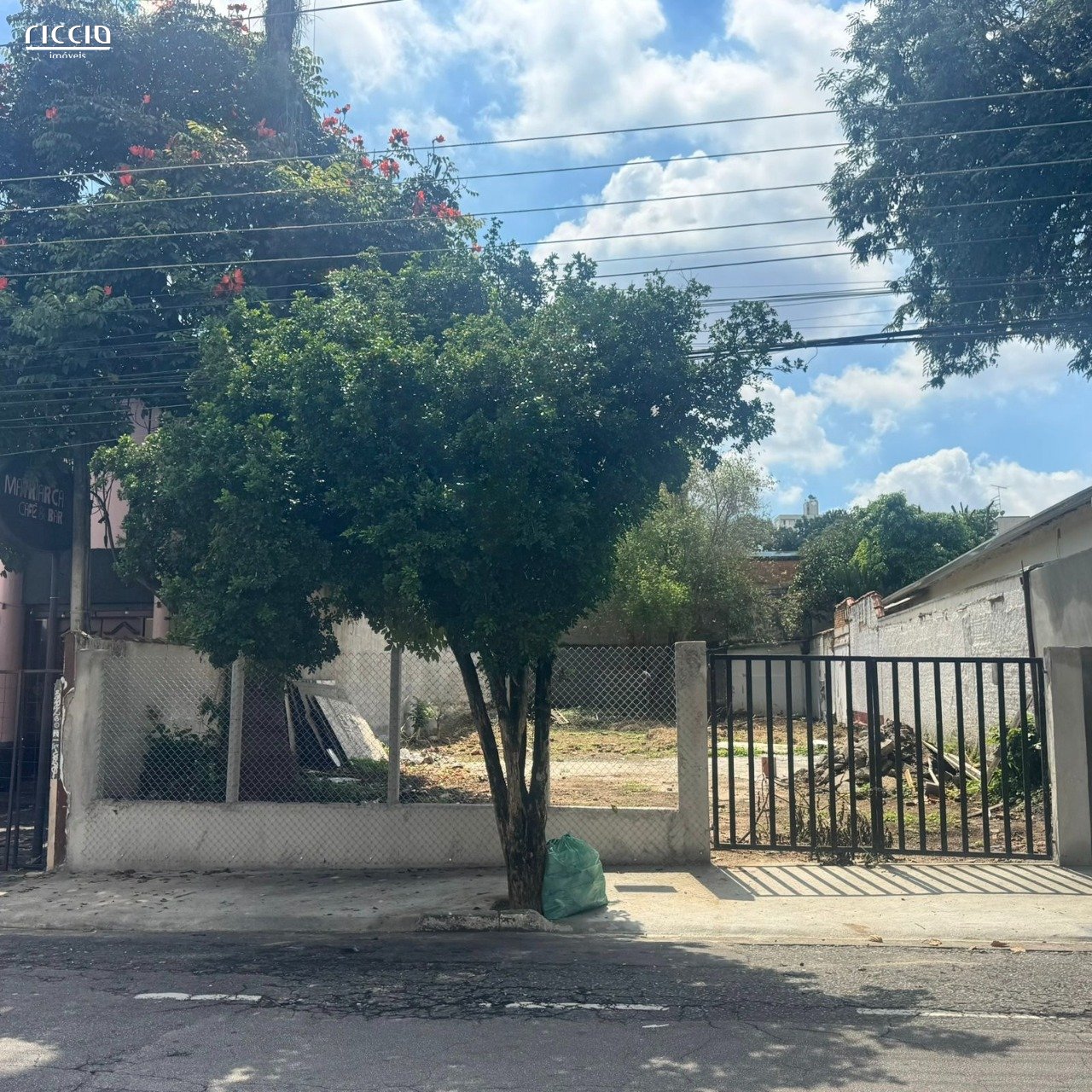 Terreno à venda no Vila Ema — detalhe do imóvel